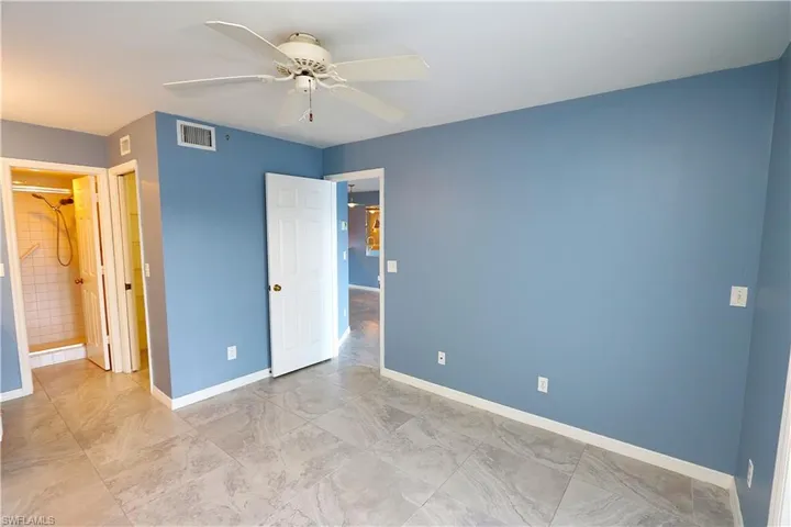 1305 Mainsail Dr 1002, Naples, Florida 34114