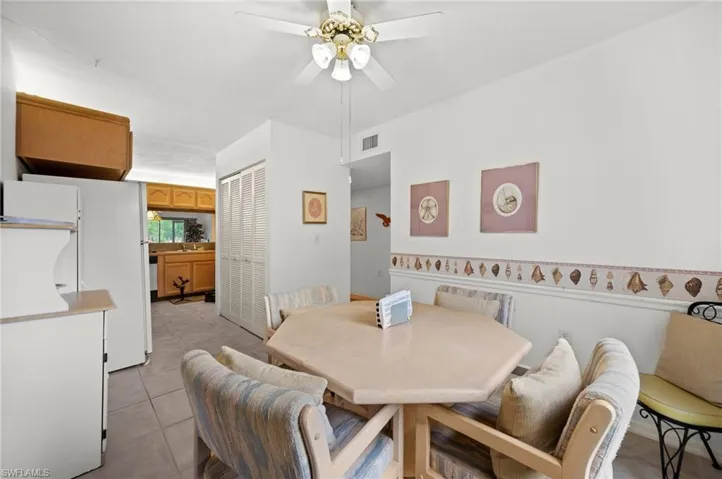1219  Commonwealth  CIR, Naples, FL 34116