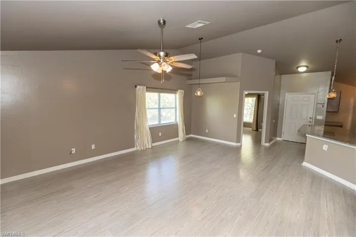 7500 Cameron Cir, Fort Myers, Florida 33912