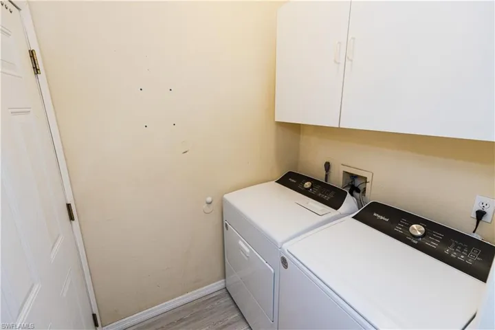 7500 Cameron Cir, Fort Myers, Florida 33912