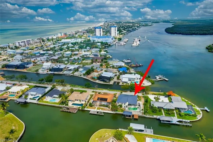 Estero Bay