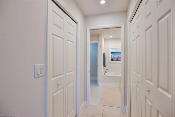 988  Egrets  RUN, Naples, FL 34108