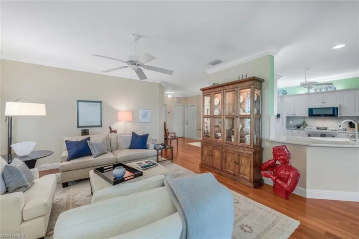 1330 Charleston Square Dr # 102, Naples Fl 34110