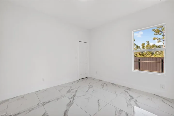 2603  50th W ST, Lehigh Acres, FL 33971