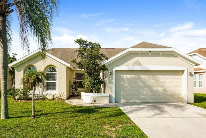 4814 11th Avenue Cir E, Bradenton, Florida 34208