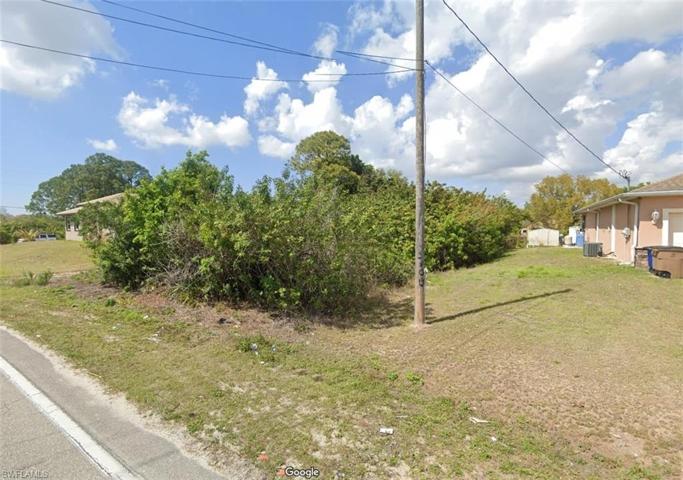 3702 8th ST SW, LEHIGH ACRES FL 33976