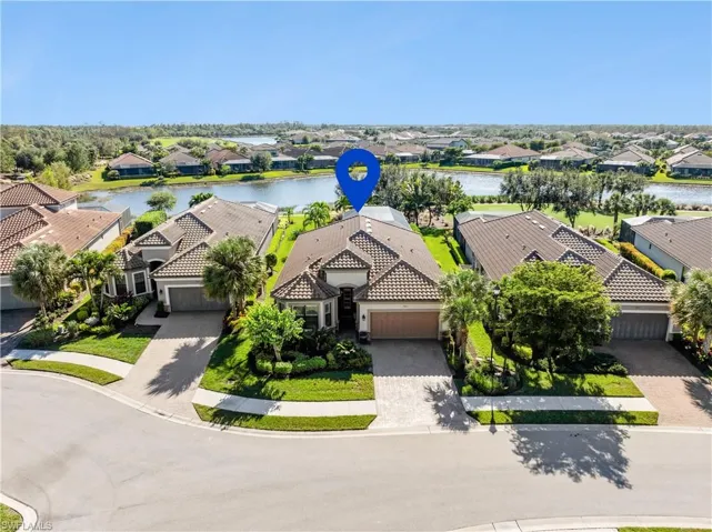 9466  Terresina  DR, Naples, FL 34119