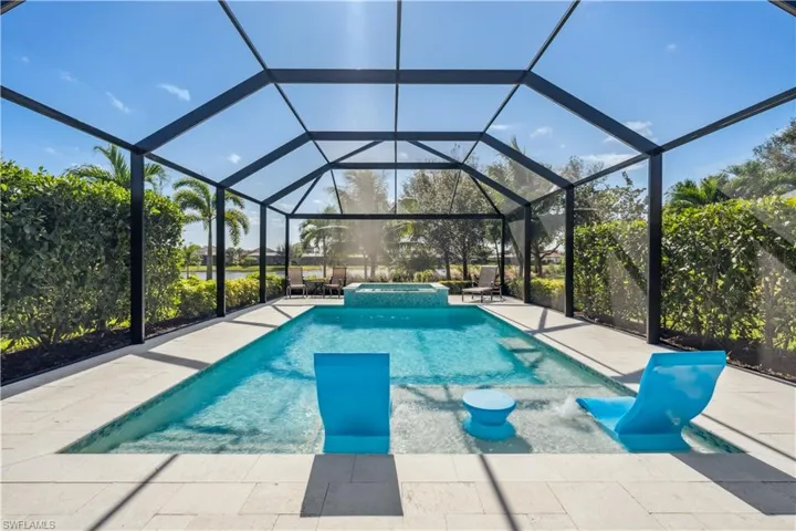 9466  Terresina  DR, Naples, FL 34119