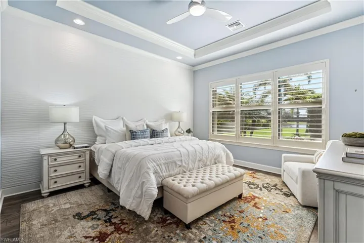 9466  Terresina  DR, Naples, FL 34119