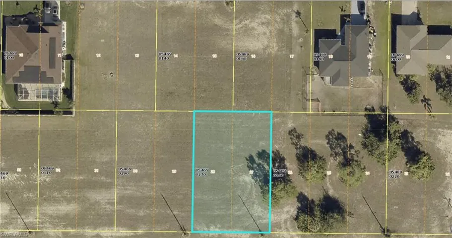 Aerial map of property and surrounding area