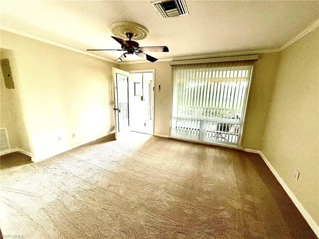 one bed one bath all new carpet
