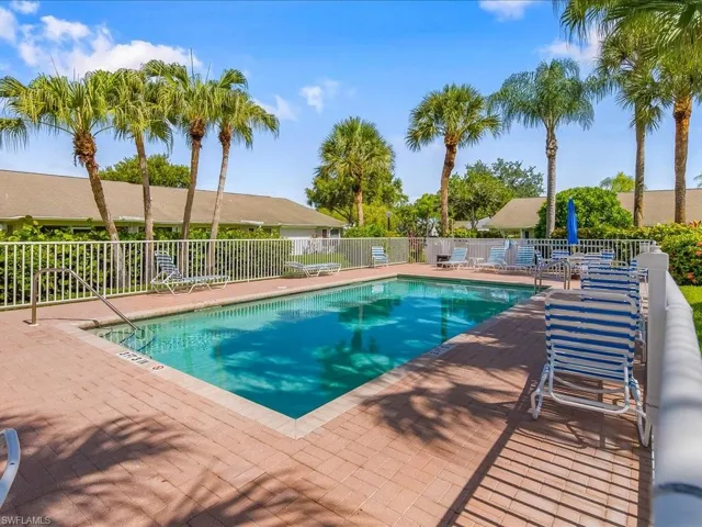 10188 Regent Cir 2802, Naples, Florida 34109