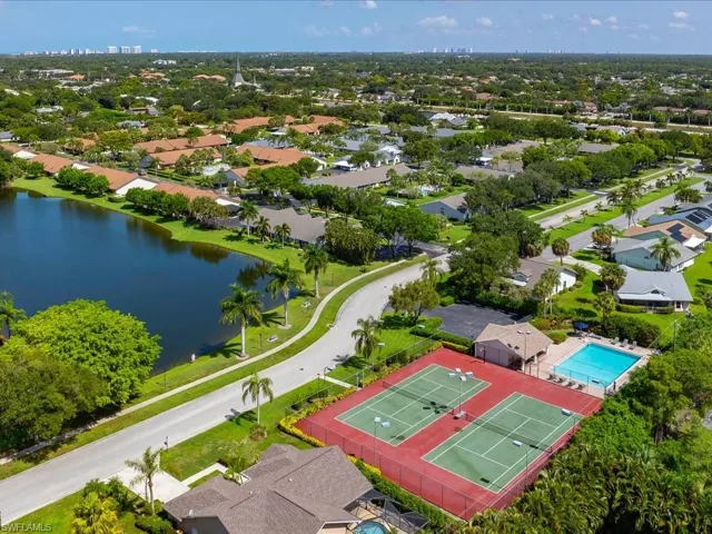 10188 Regent Cir 2802, Naples, Florida 34109