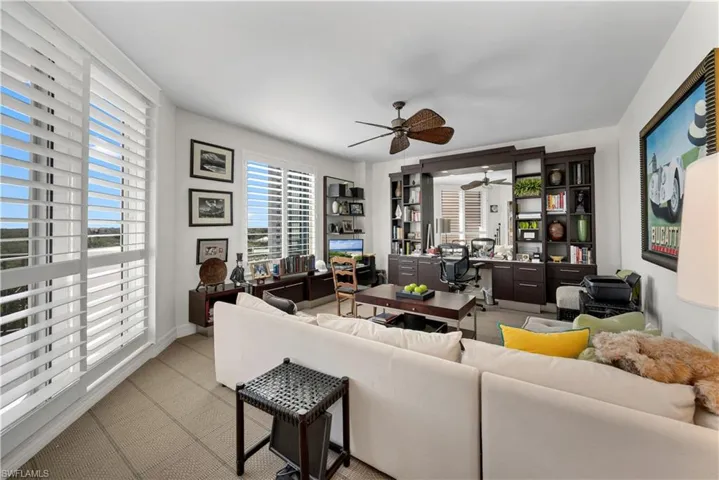 7575  Pelican Bay  BLVD, Naples, FL 34108