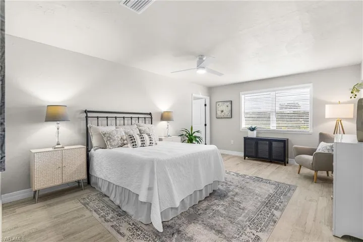 17221  Shelby  LN, North Fort Myers, FL 33917