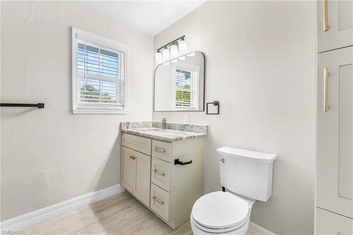 17221  Shelby  LN, North Fort Myers, FL 33917