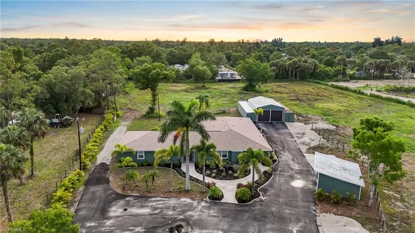 17221  Shelby  LN, North Fort Myers, FL 33917