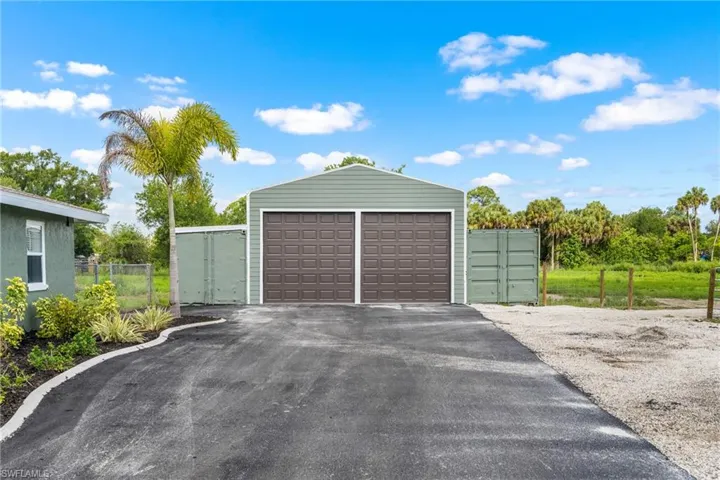17221  Shelby  LN, North Fort Myers, FL 33917
