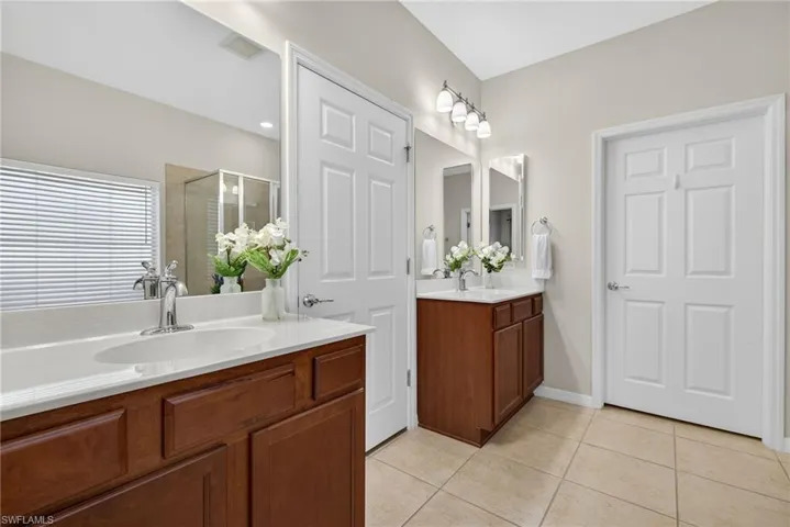 Owner's Bath
