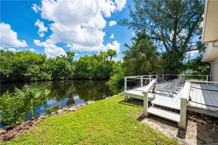 514 14th St N, Naples Fl 34102