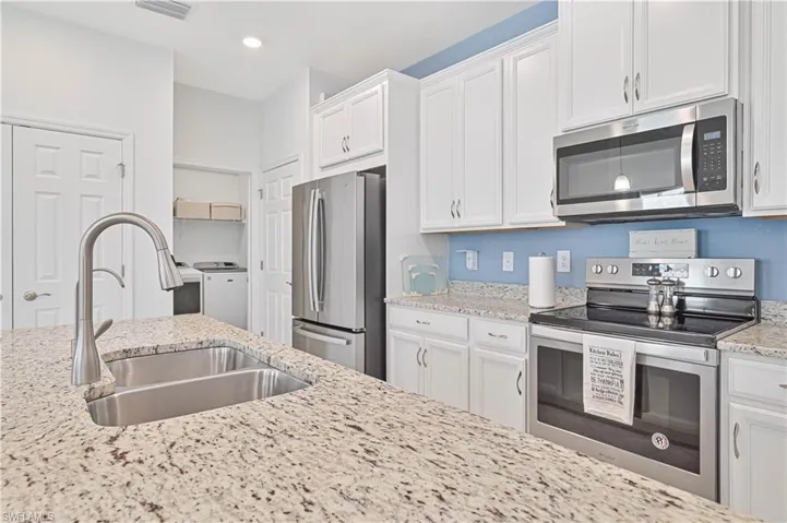 4209  Bloomfield  ST, Fort Myers, FL 33916