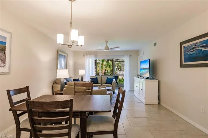 3032  Sandpiper Bay  CIR, Naples, FL 34112