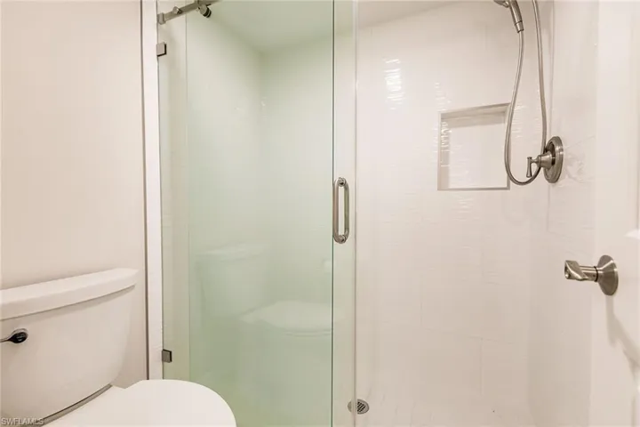 3032  Sandpiper Bay  CIR, Naples, FL 34112