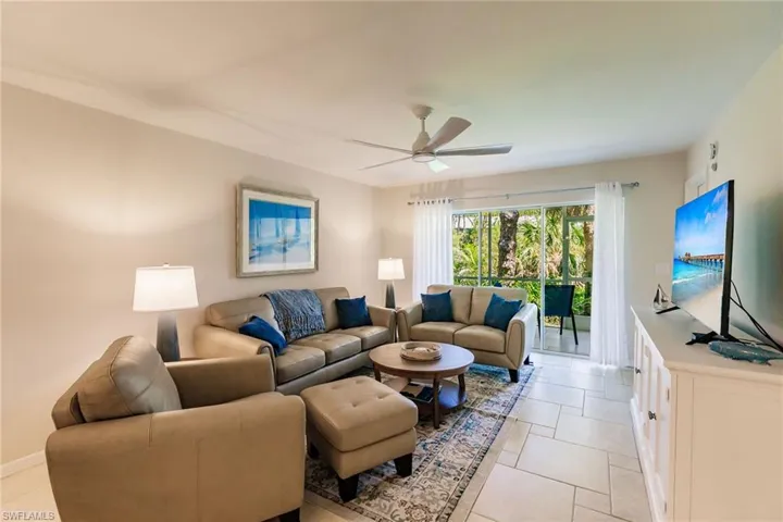 3032  Sandpiper Bay  CIR, Naples, FL 34112