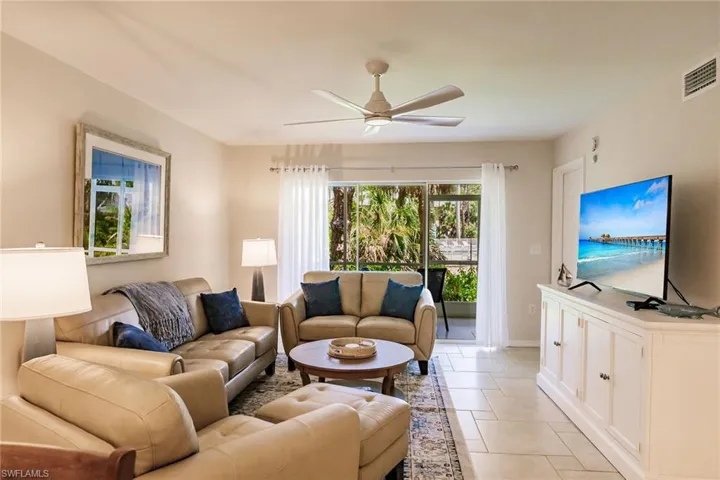 3032  Sandpiper Bay  CIR, Naples, FL 34112