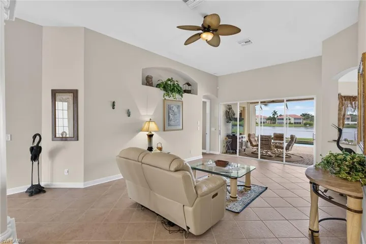 11021 Sea Tropic Ln, Fort Myers, Florida 33908
