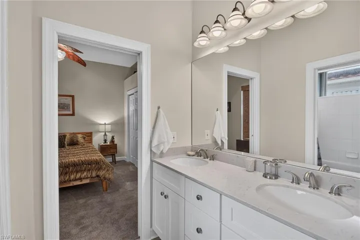 11021 Sea Tropic Ln, Fort Myers, Florida 33908