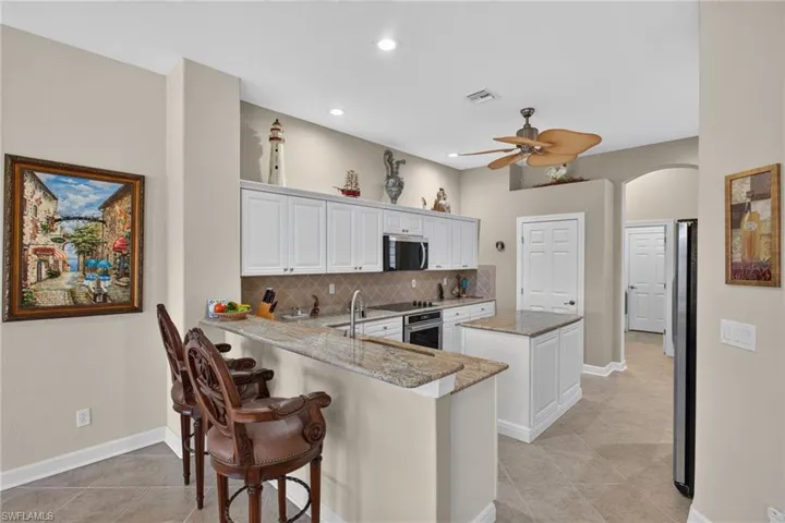 11021 Sea Tropic Ln, Fort Myers, Florida 33908