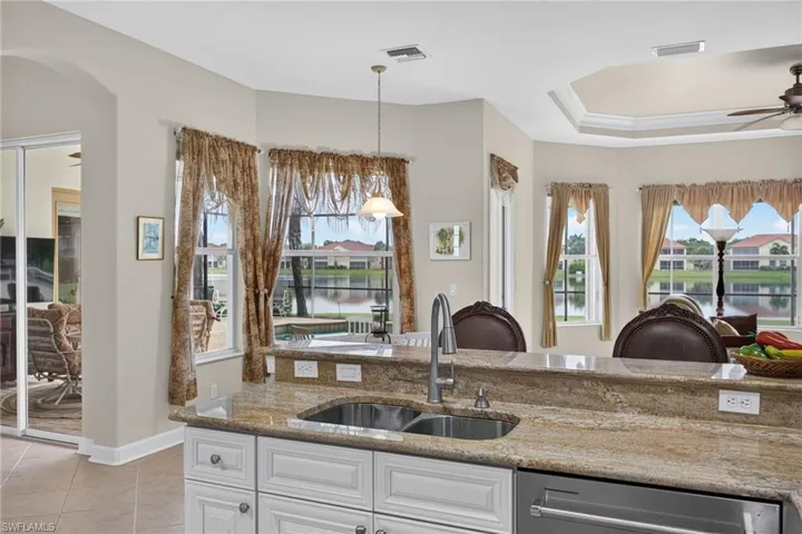 11021 Sea Tropic Ln, Fort Myers, Florida 33908