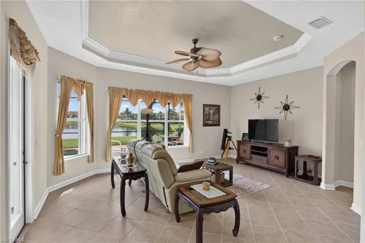 11021 Sea Tropic Ln, Fort Myers, Florida 33908