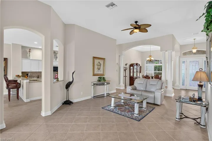 11021 Sea Tropic Ln, Fort Myers, Florida 33908