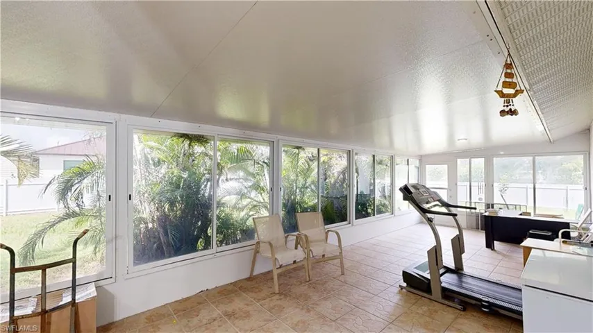 Lanai, offer the option to closed the slinging windows to cool it or let the breeze in through the screens.