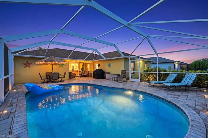 401 Nw 18th Ave, Cape Coral, Florida 33993