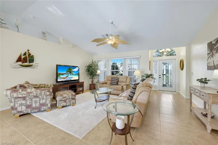 401 Nw 18th Ave, Cape Coral, Florida 33993