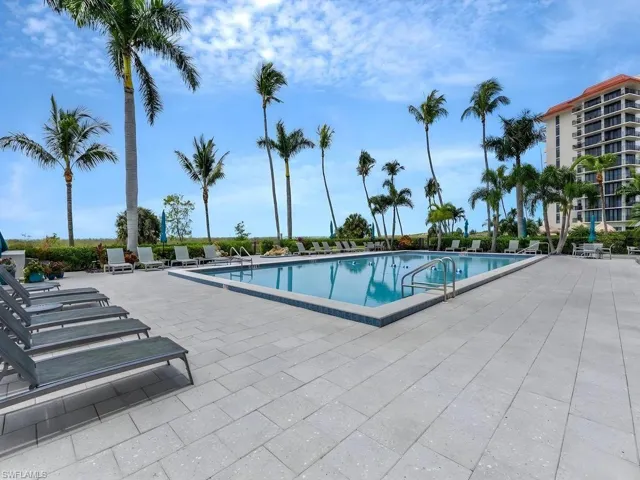 140 Seaview Ct 206s, Marco Island, Florida 34145