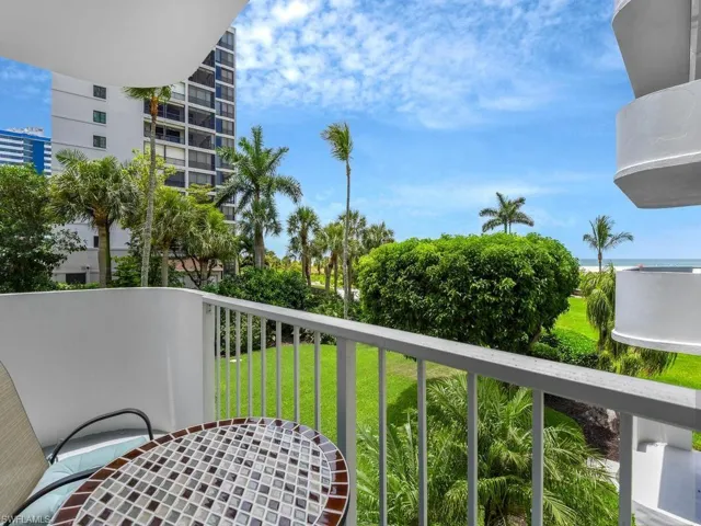 140 Seaview Ct 206s, Marco Island, Florida 34145