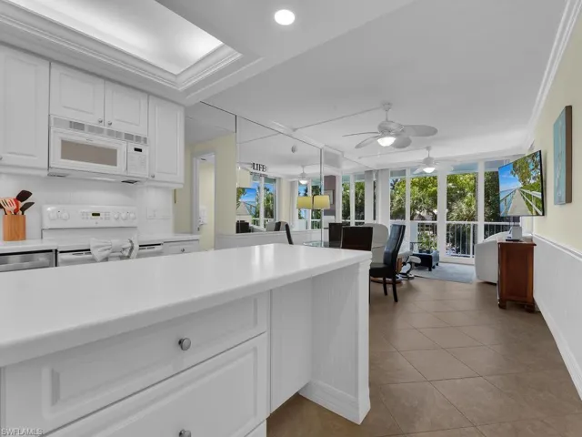 140 Seaview Ct 206s, Marco Island, Florida 34145