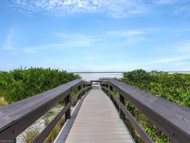 140 Seaview Ct 206s, Marco Island, Florida 34145
