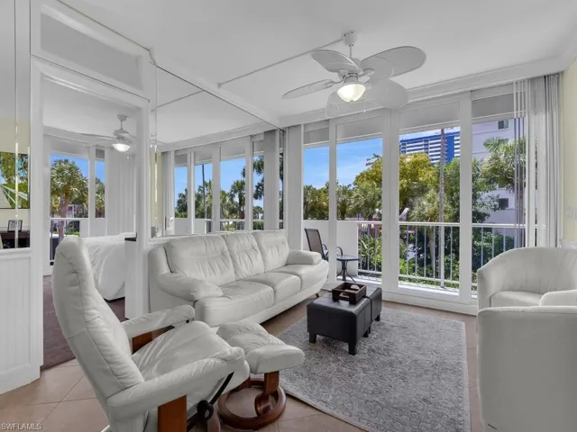 140 Seaview Ct 206s, Marco Island, Florida 34145