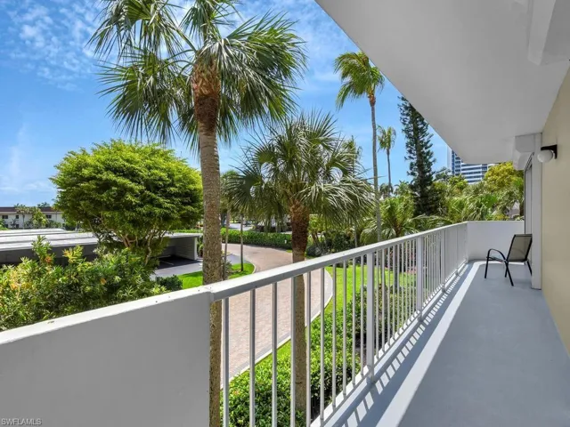 140 Seaview Ct 206s, Marco Island, Florida 34145
