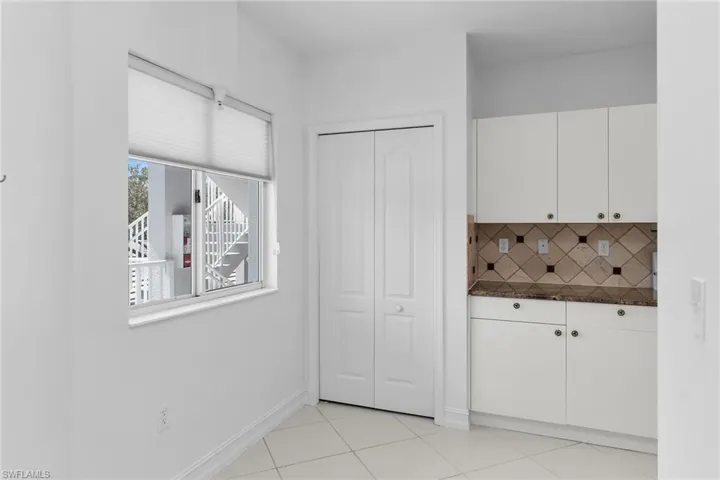 7835 Regal Heron Cir 202, Naples, Florida 34104