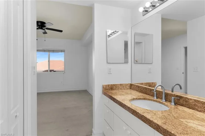 7835 Regal Heron Cir 202, Naples, Florida 34104