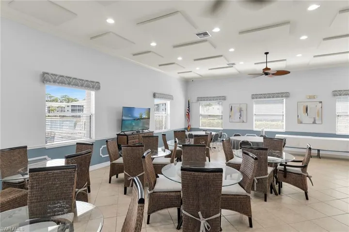 7835 Regal Heron Cir 202, Naples, Florida 34104