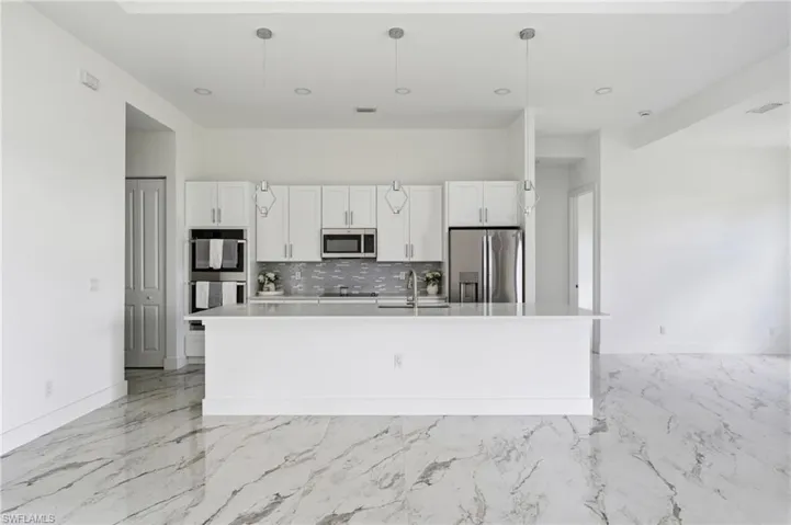 3823 Heyburn St, Fort Myers, Florida 33905