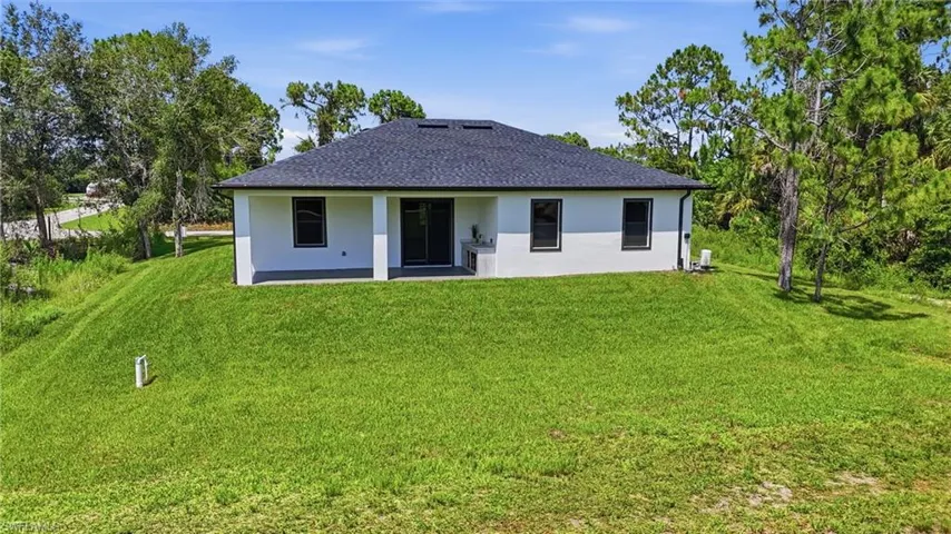 3823 Heyburn St, Fort Myers, Florida 33905