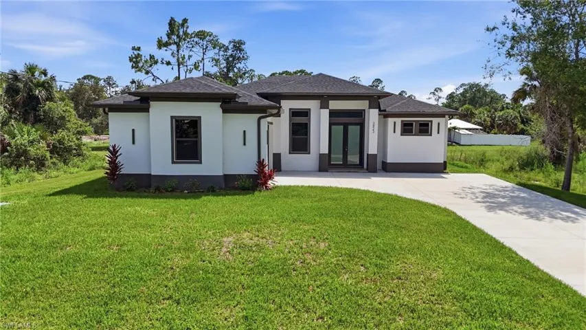 3823 Heyburn St, Fort Myers, Florida 33905